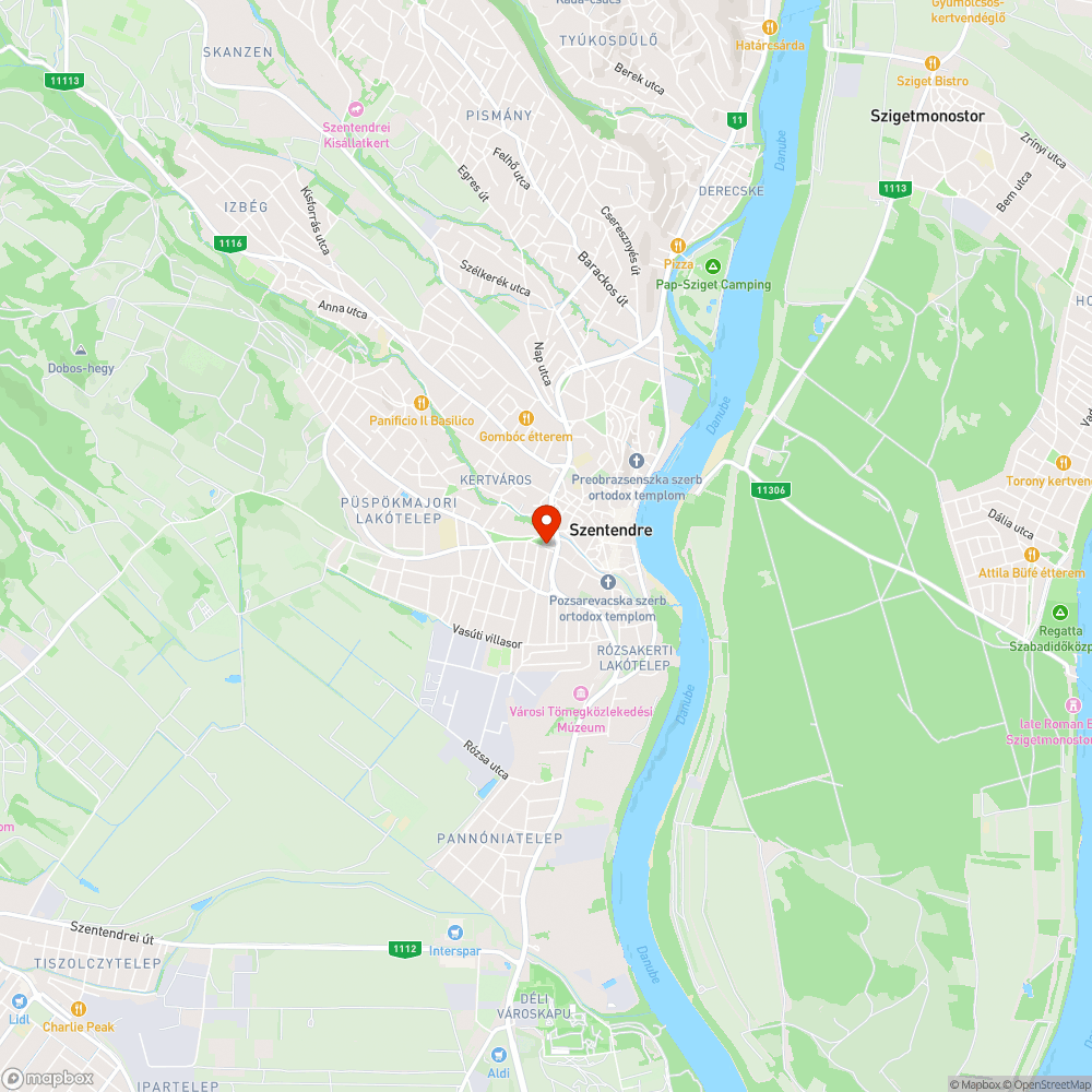 Zöldulladékkal és egyéb hulladékkal teli zsákok bejelentés helye