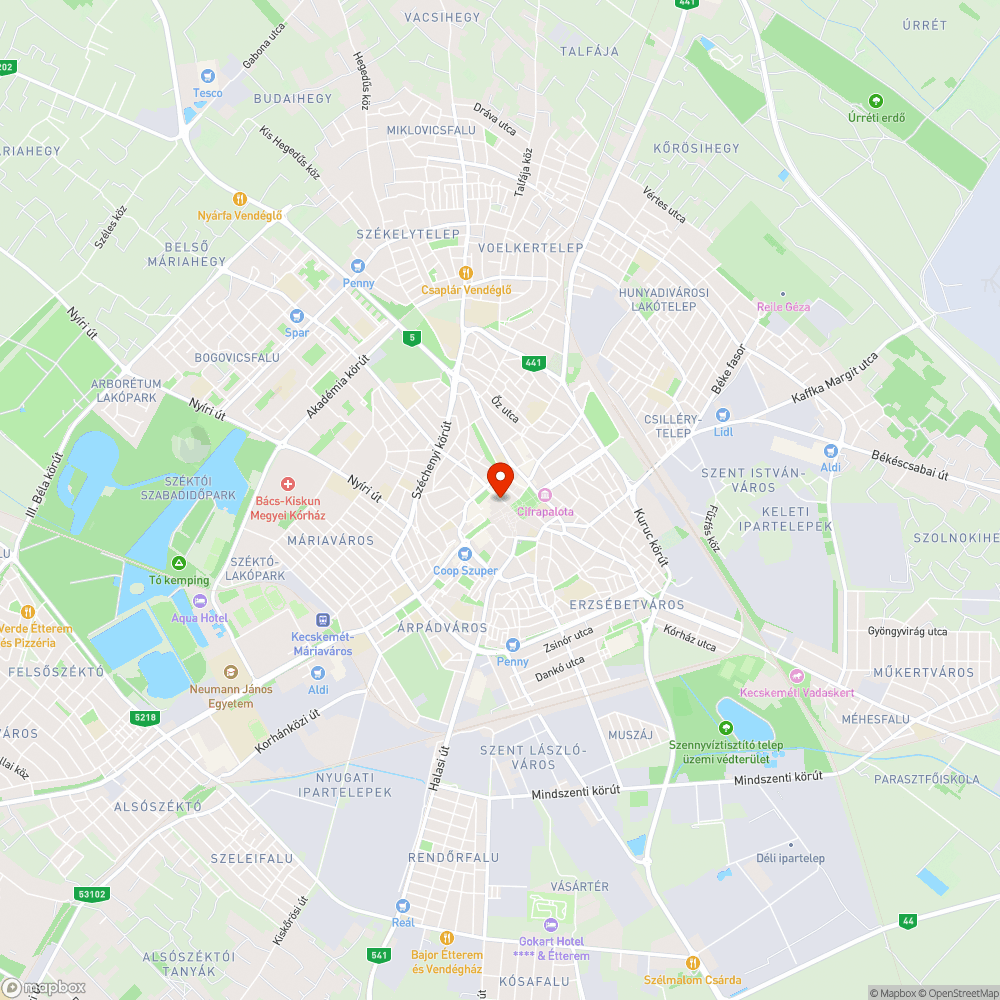 Szétmorzsolódó szegélykövek a Főtéren bejelentés helye