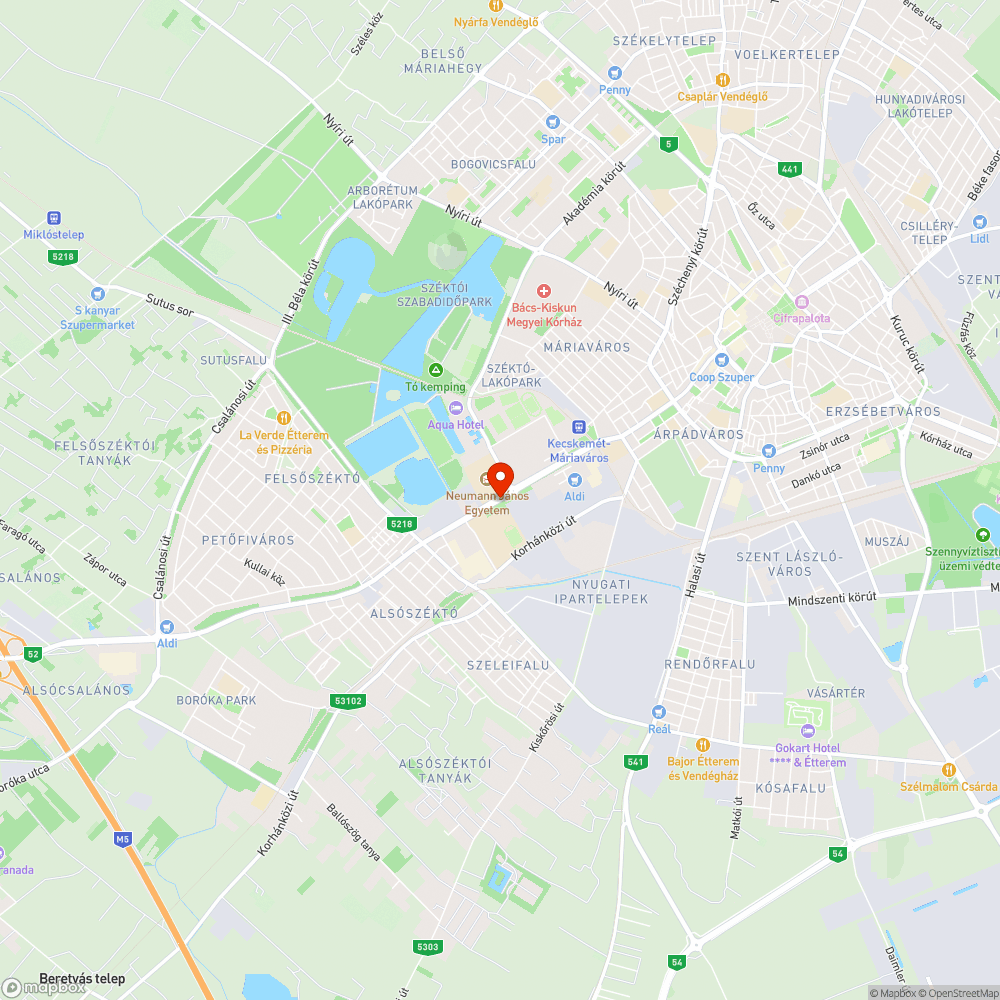 Kimozdult szegélykövek a buszmegállóban. bejelentés helye