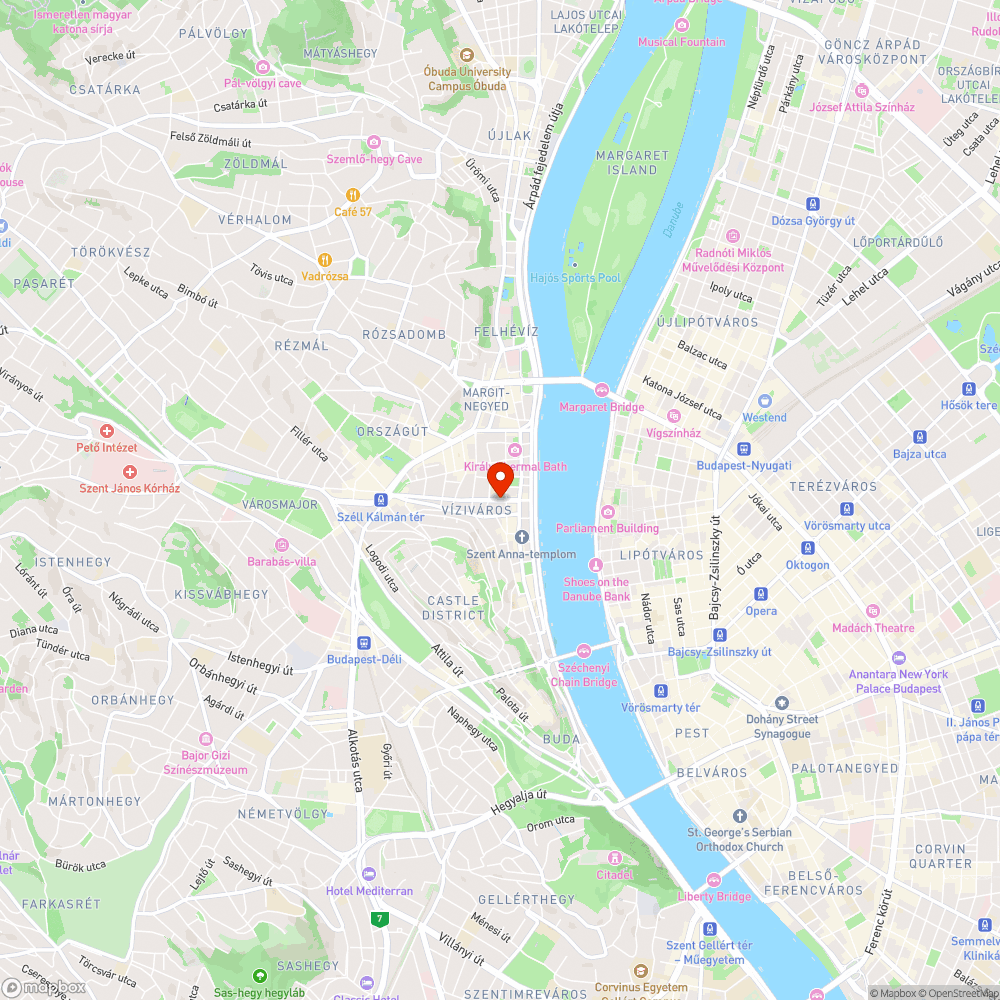 Romos járda a Csalogány utcában bejelentés helye