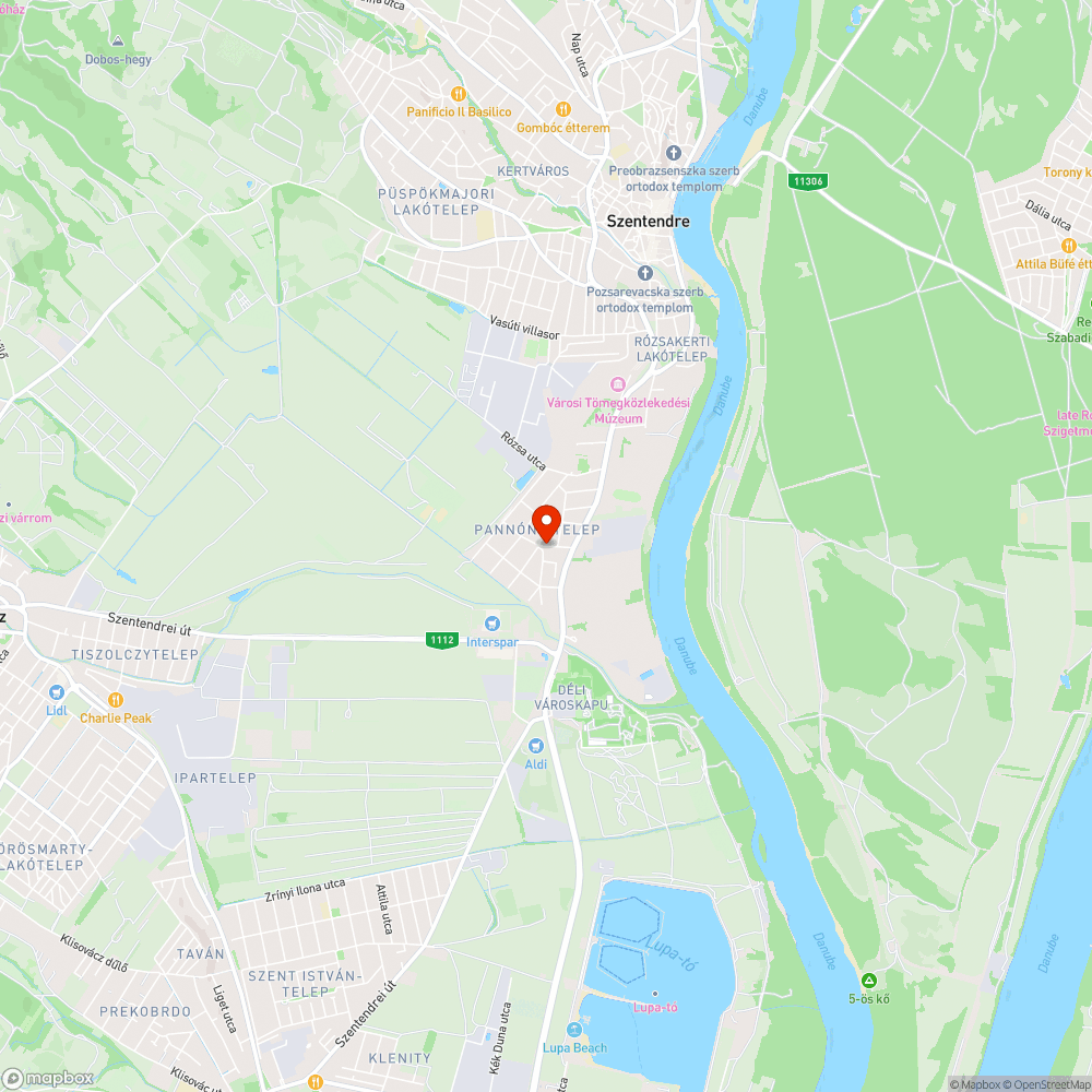 Nagy kátyú a Stromfeld utca közepén bejelentés helye