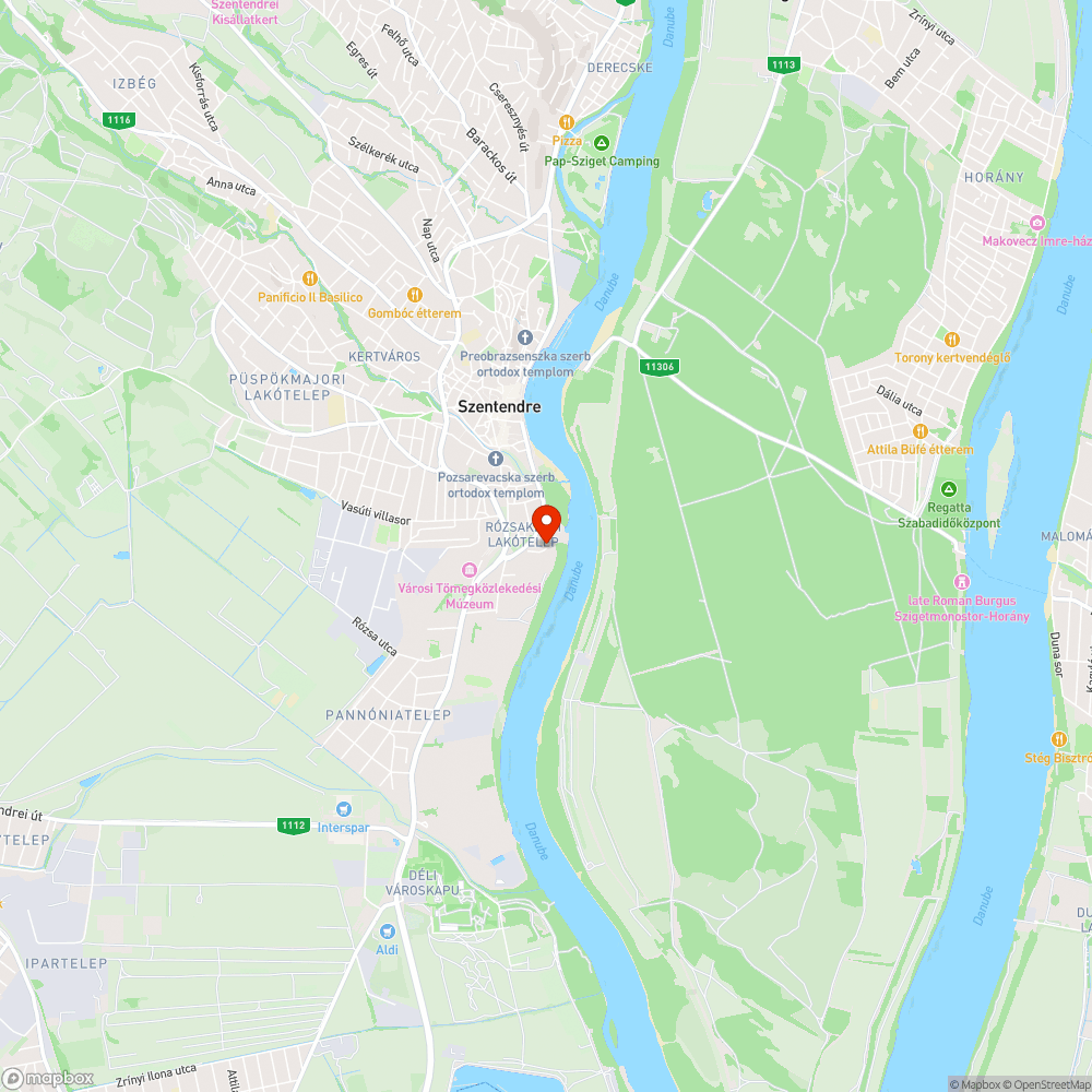 megrongált biciklis tábla és térkép, valamint sorompó. bejelentés helye