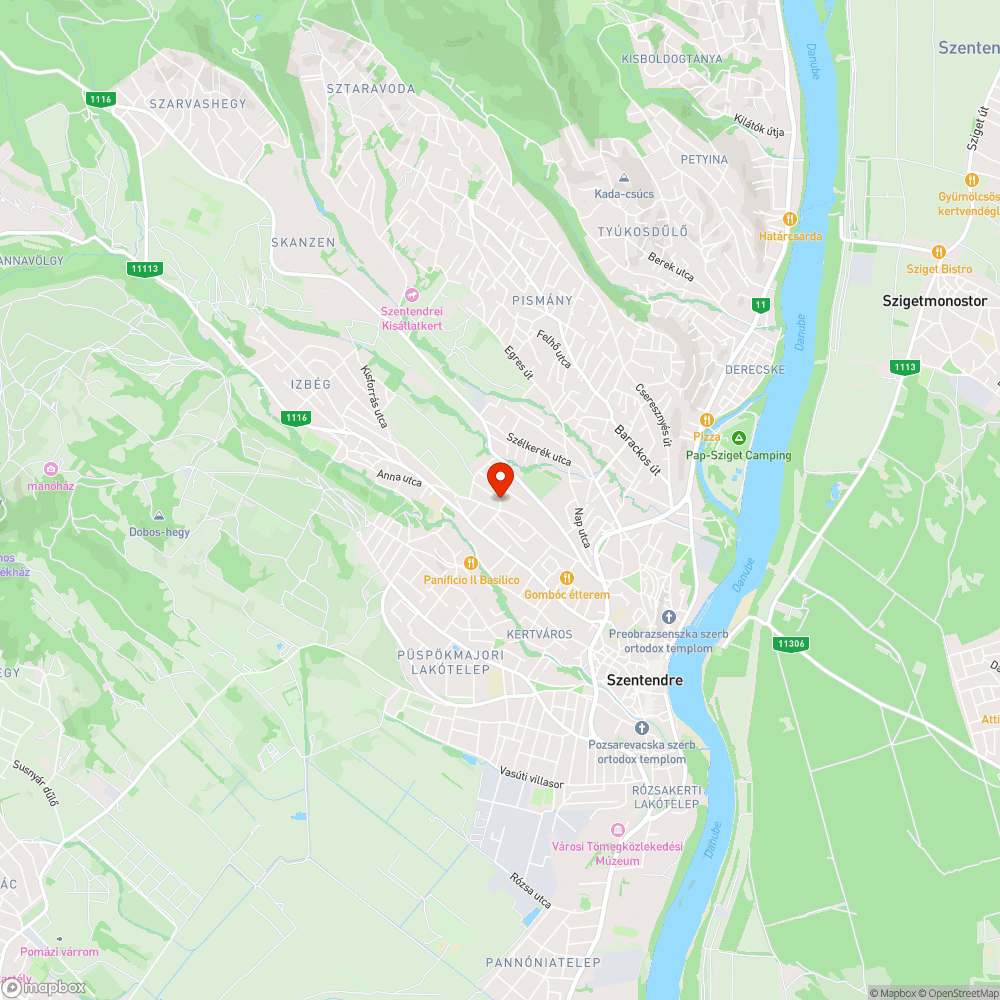 Zöldhulladék halom a Vasvári lakótelep hulladékgyűjtőjénél bejelentés helye