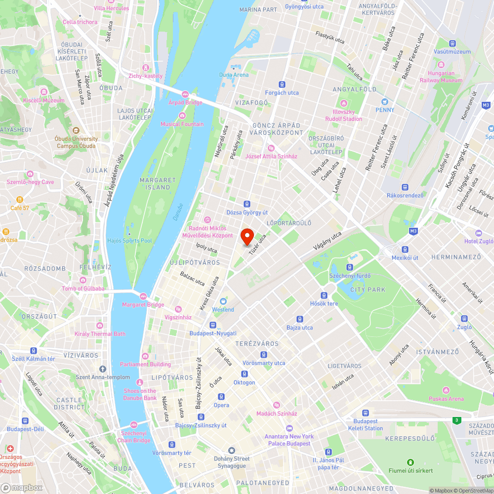 Bank előtt rendszeresen biciklisávban parkoló autósok bejelentés helye