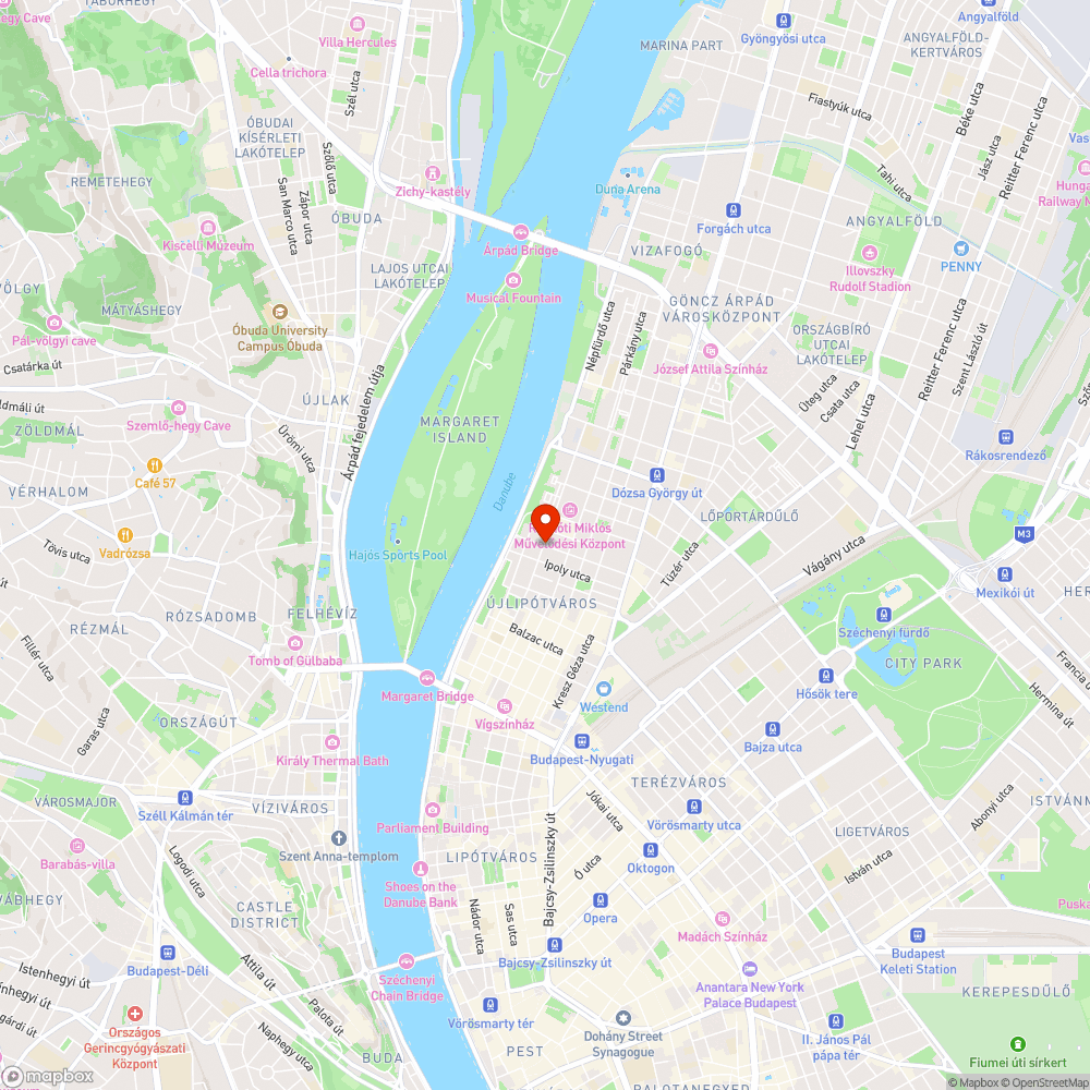 Kátyú a XIII. Gogol u 4 előtt (#Kárpát u) bejelentés helye