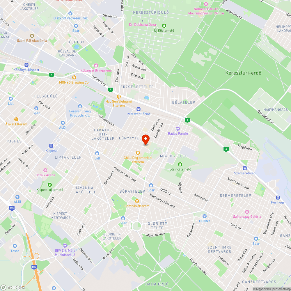 Kommunális szemét a szelektív hulladéktárolók körül bejelentés helye