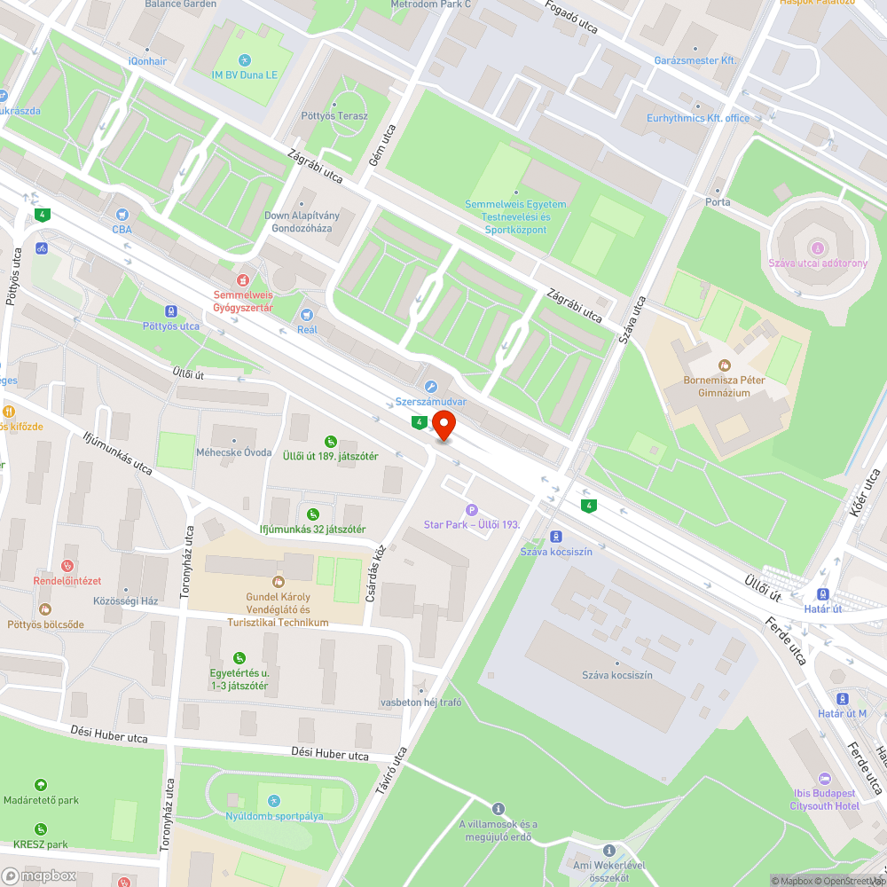 Fából készült hirdetőtábla tartókeret az Üllői út mellett bejelentés helye