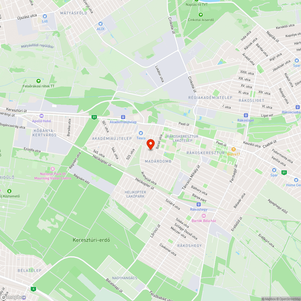 A járókelő időnként az órájára néz... ;) bejelentés helye