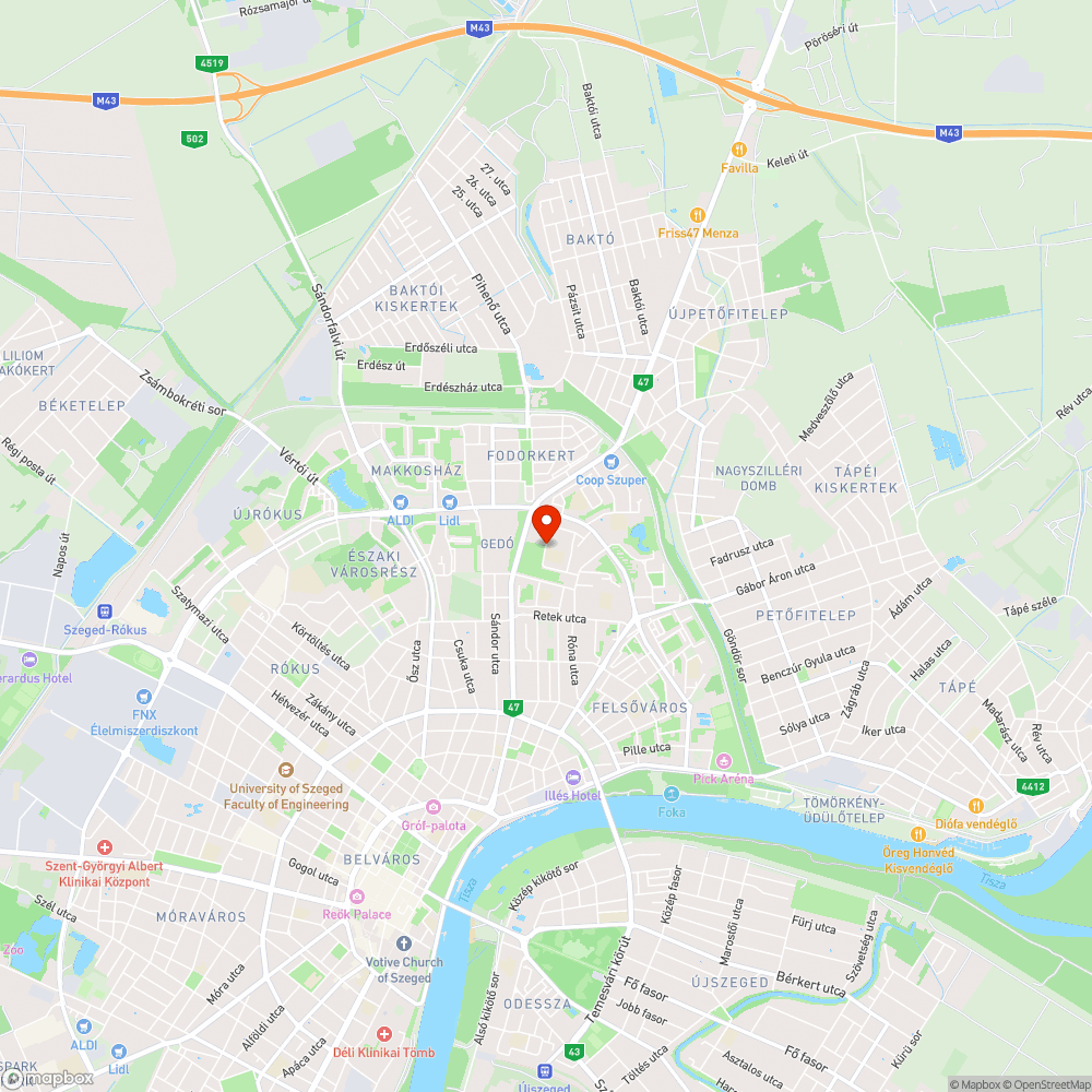 Veszélyes járda az Építő utcai alapiskolánál bejelentés helye