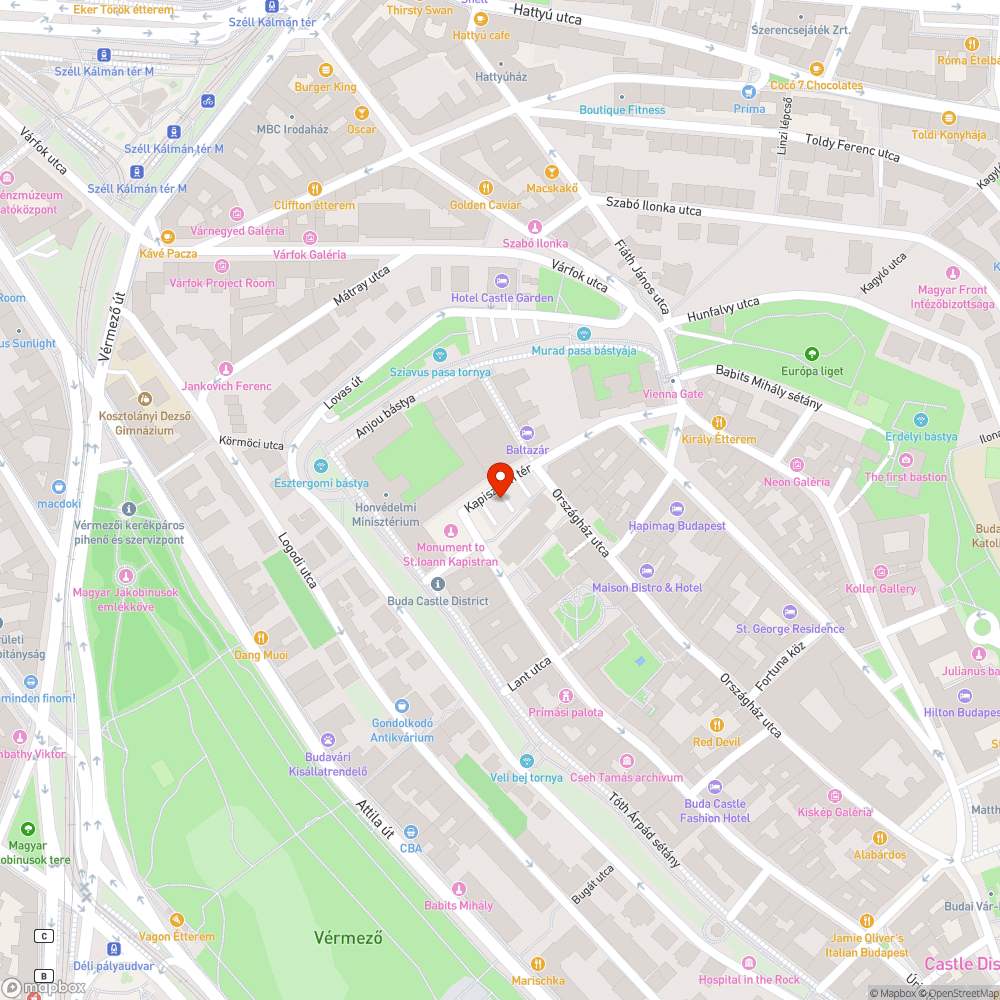 Virágágyást szegélyező kerítést kidöntötték bejelentés helye