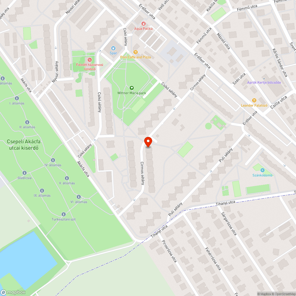 Kiszáradt veszélyes fa, járda mellett. bejelentés helye