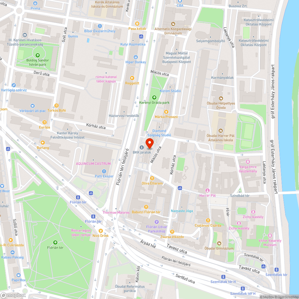 Kátyú a Miklós utca 3-5 szám előtt bejelentés helye