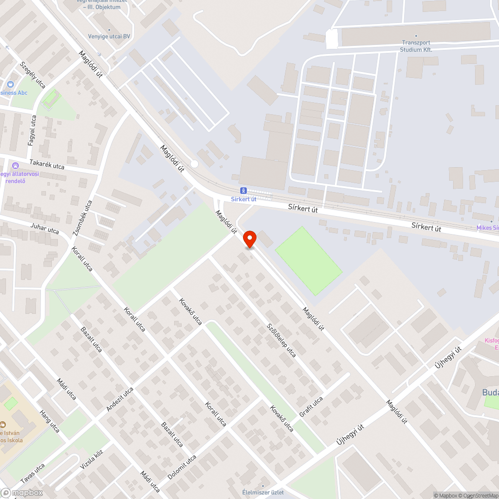 Èpitkezèsi hulladékal teli villamos megálló bejelentés helye