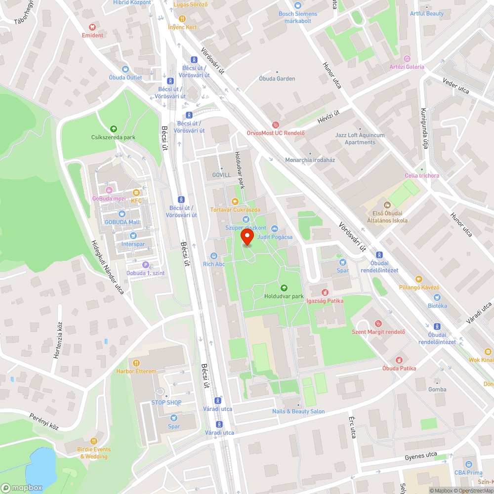 Fenyőfa a tetőn bejelentés helye