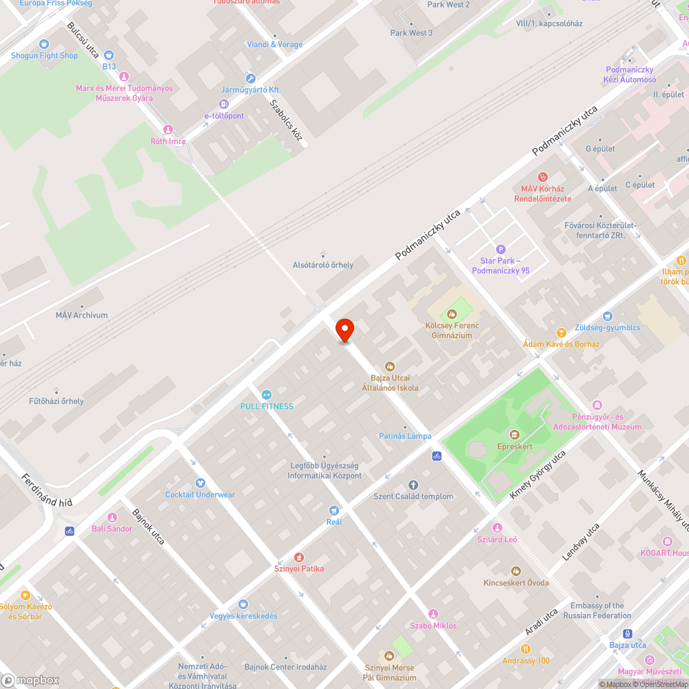 Számítógépházból csinált lomis tábla bejelentés helye