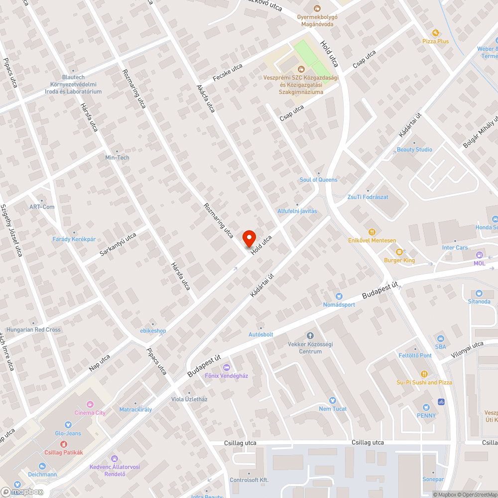 A járda űrszelvénye nem biztosított, be/lelogó ágak bejelentés helye