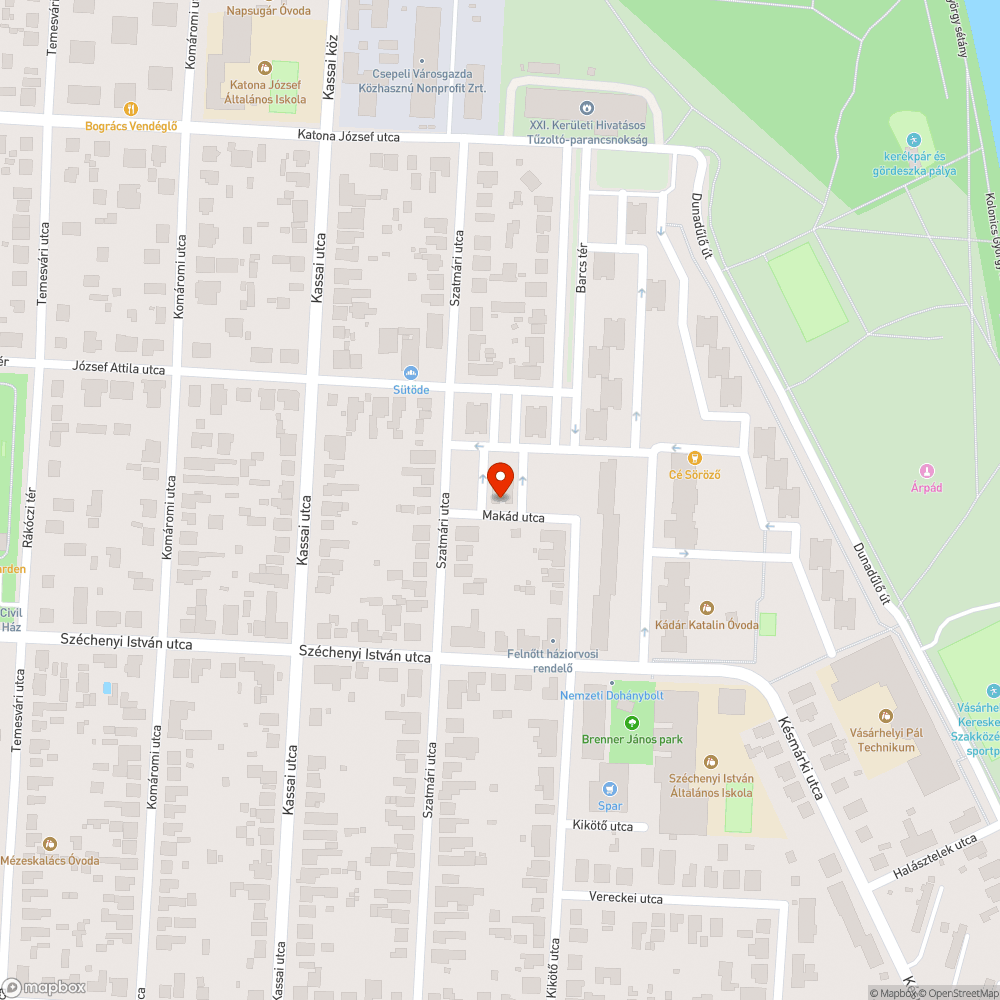 Zöldhulladék autóból a 10 emeletes házak előtti parkba bejelentés helye