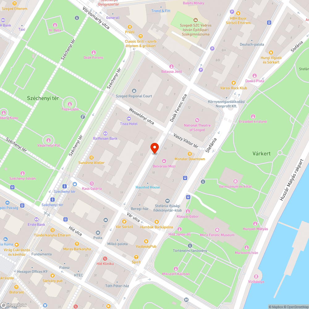 Tábla a közműszekrény tetején - Deák Ferenc utca 18. bejelentés helye