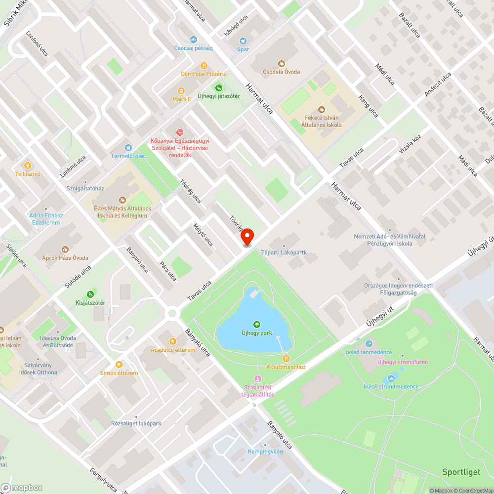 Ismét kint hagyott plakátok bejelentés helye