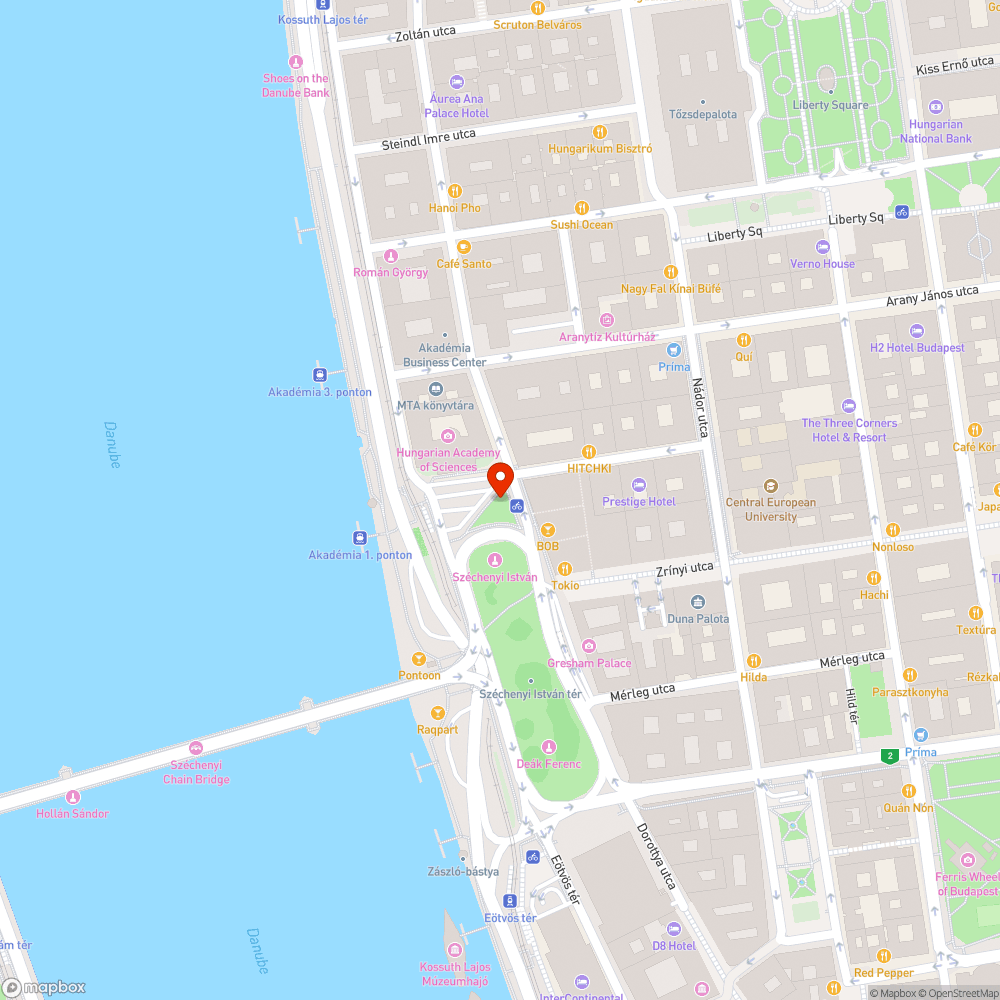 kiszáradt, kitaposták a füvet a Széchenyi téren bejelentés helye