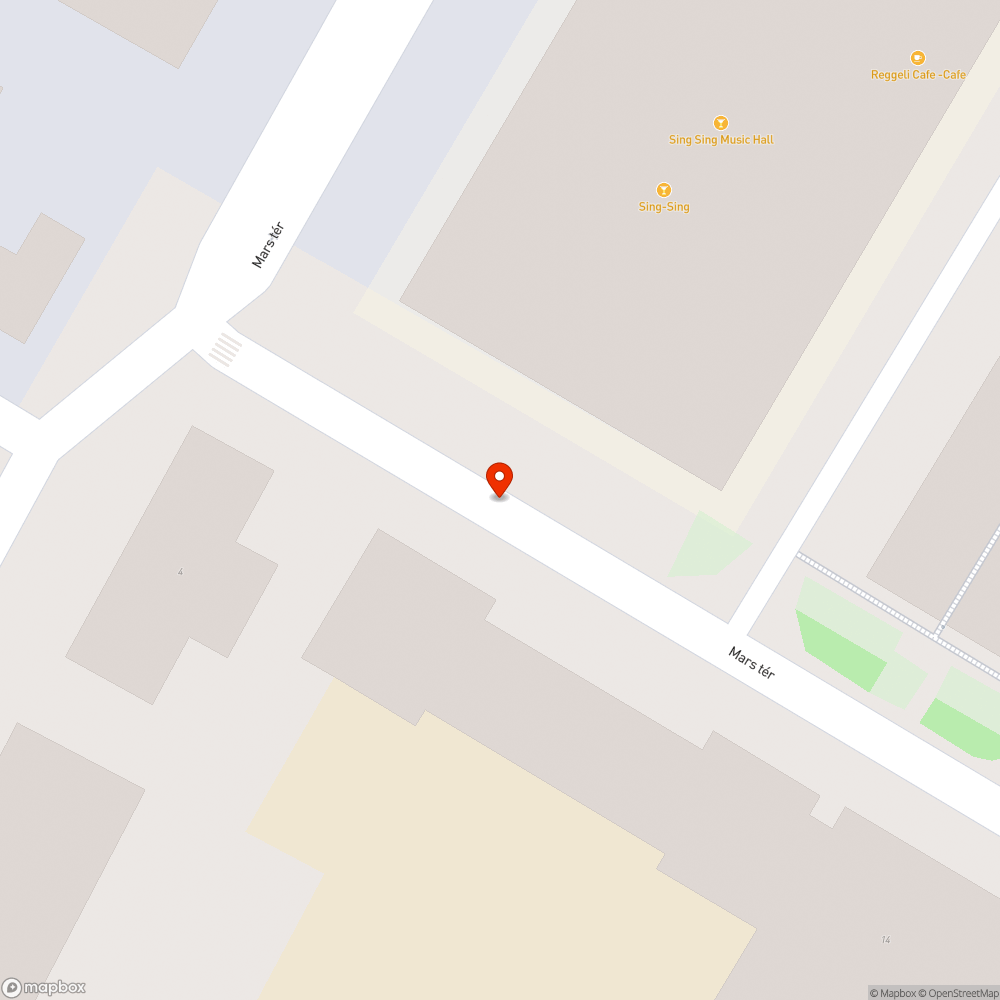 Órási kátyú a Mars téren a Sing Sing mellett bejelentés helye