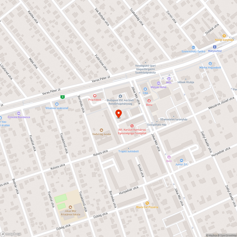 Csenge és Tekla utca sarkán kátyú bejelentés helye