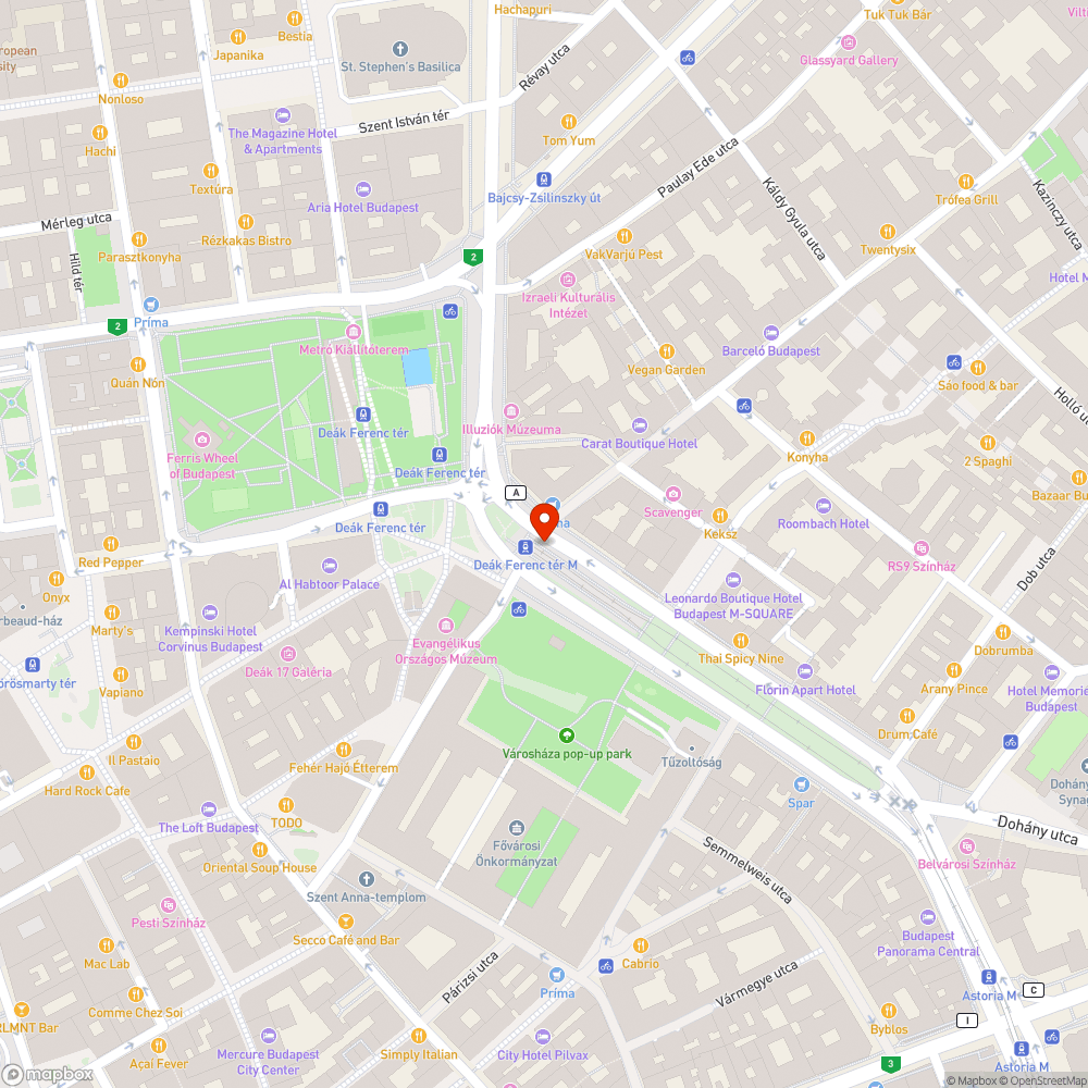 üres fahely évek óta - Deák Ferenc tér bejelentés helye