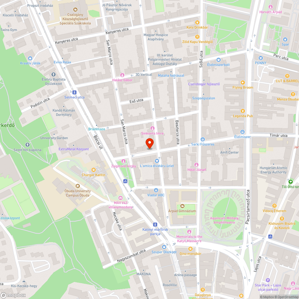 Térkő hiányzik a parkolóhely egy részén bejelentés helye