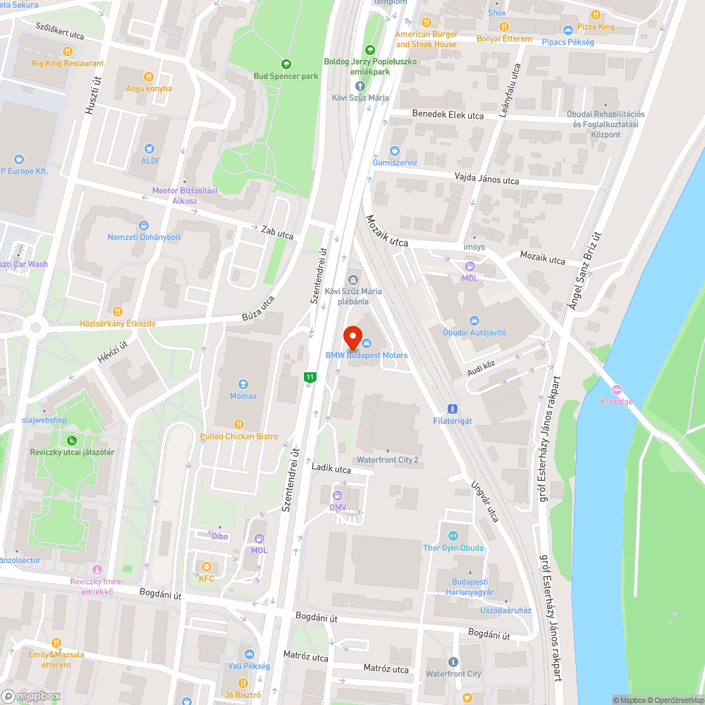 Szentendrei út mellett a járdán beszakadt aknafedél bejelentés helye