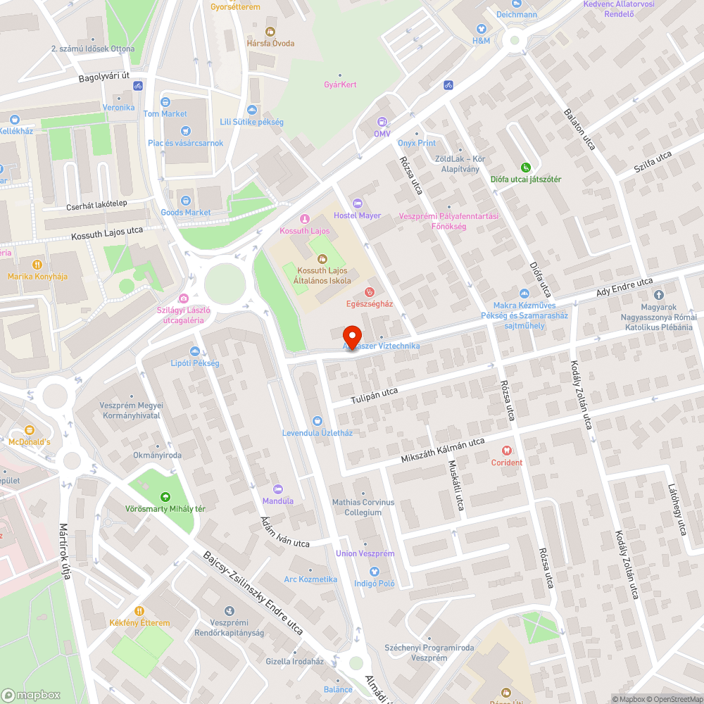 Kerékpárútra lógó fa bejelentés helye