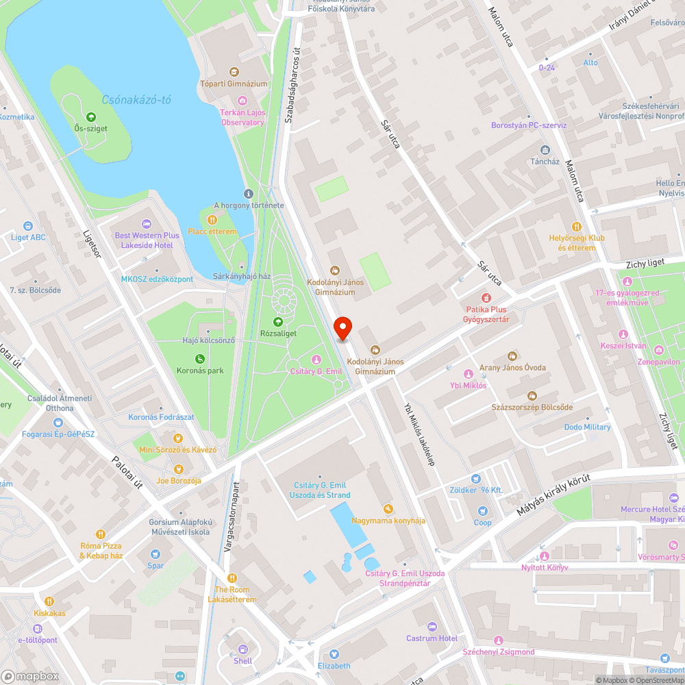 Két elhagyott autó a patakparton bejelentés helye