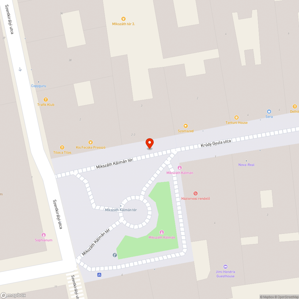 Elhagyott roncs a Mikszáth téren bejelentés helye