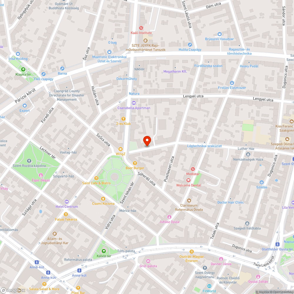 Mély süllyedés a csatornafedél mellett - Osztrovszky u. bejelentés helye