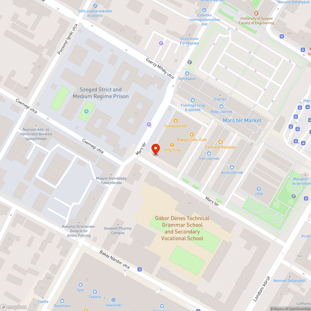 Megfakult, megdőlt tábla - Mars tér, Sing-sing előtt bejelentés helye