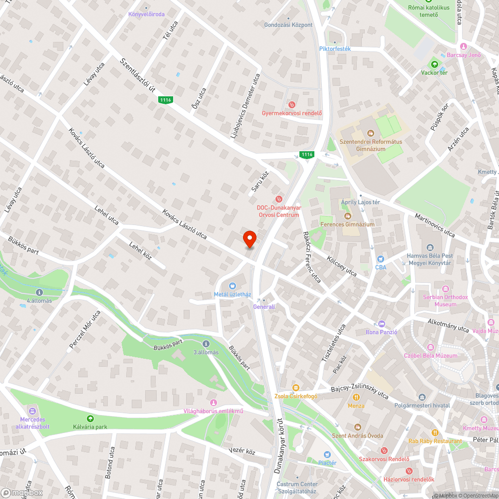 Kovács László út elején illegálisan lerakott zöldhulladék bejelentés helye