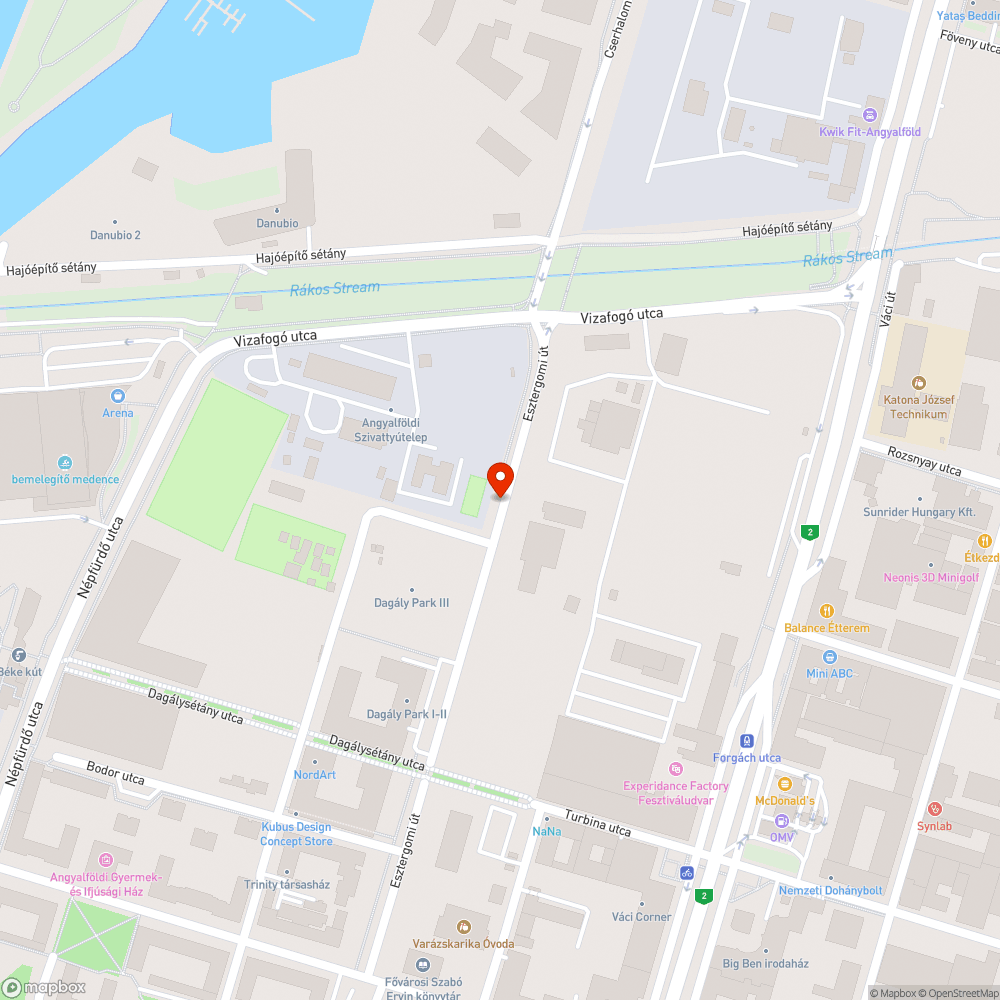 Tábla nem látható a fa lombkorona közelsége miatt bejelentés helye