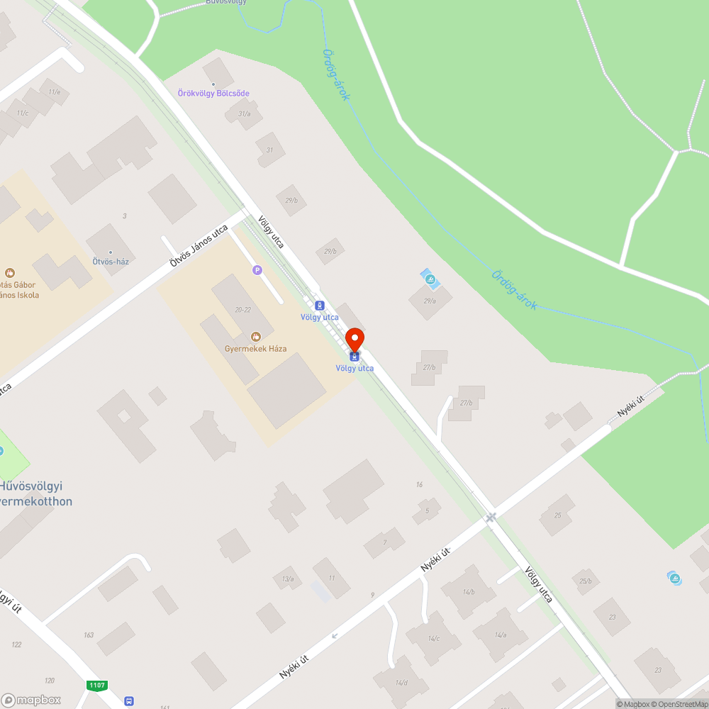 A völgy utcai villamos megálló épületét tönkre tették bejelentés helye