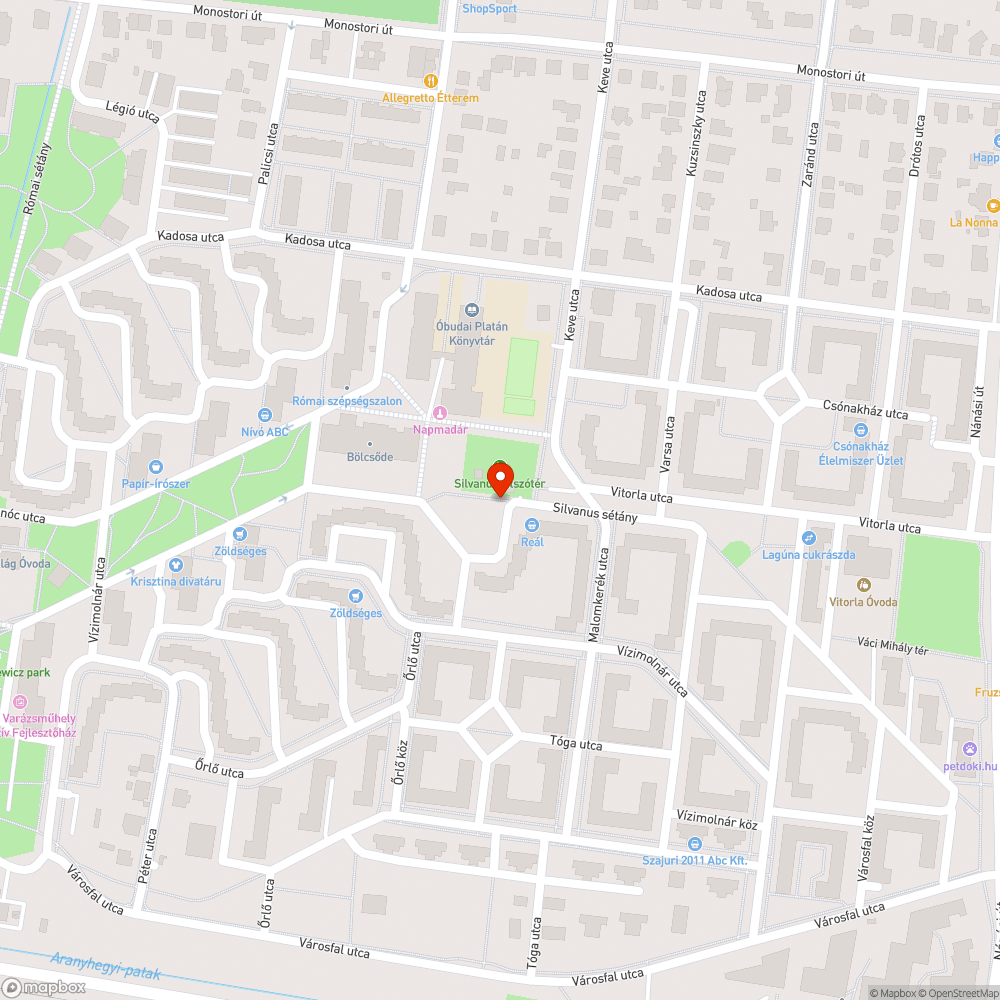 Szemét és csikk hegyek a Pók utcai lakótelepen bejelentés helye