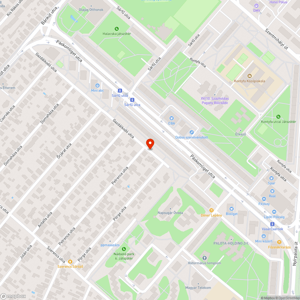 Elhagyott jármű lépcső előtt bejelentés helye