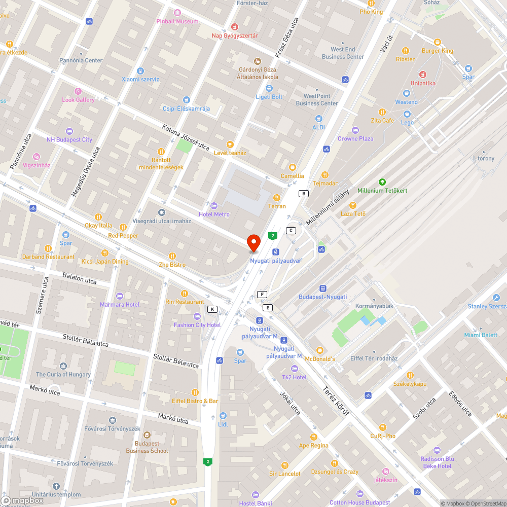 Leszakadóban lévő, rongált táblák bejelentés helye