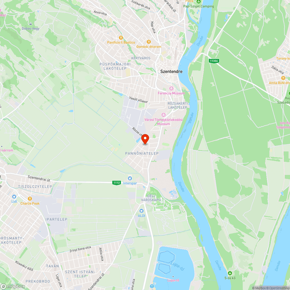 Kátyú a Gyöngyvirág u. 11. szám előtt bejelentés helye