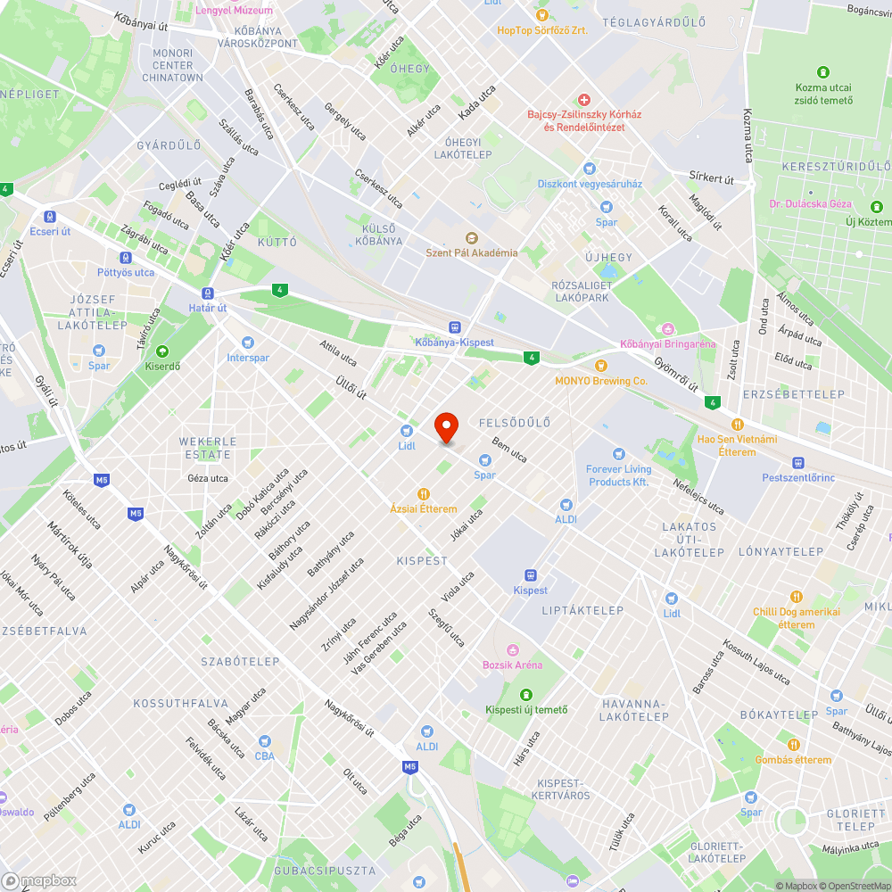 Sövény teljes gondozatlansága - a járda fele használható 2016/1. bejelentés helye