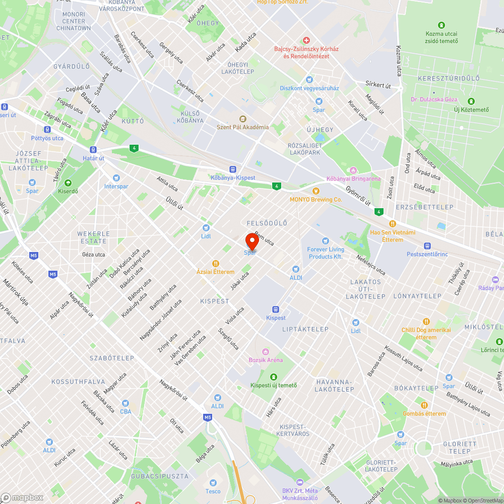 Sövény teljes gondozatlansága - a járda 2/3-a, fele hasznáható bejelentés helye