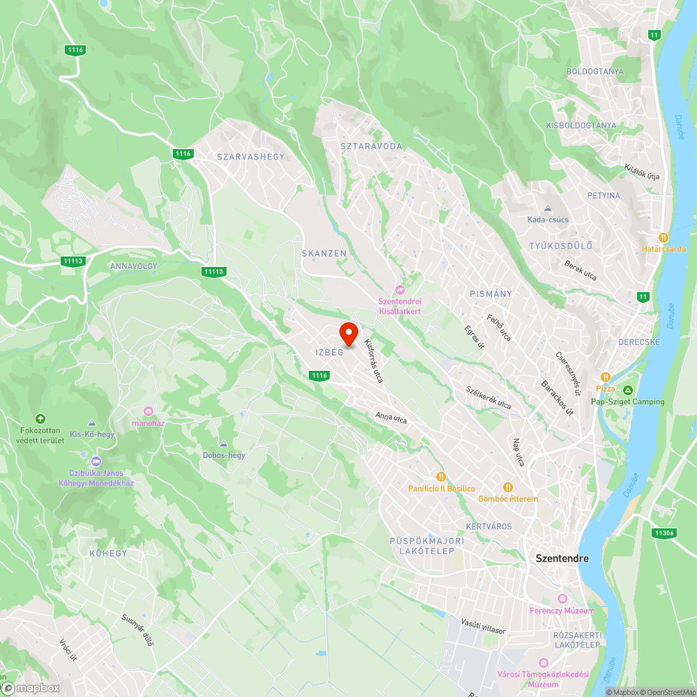 Elszállításra váró zöldhulladék izbégi játszótérnél bejelentés helye