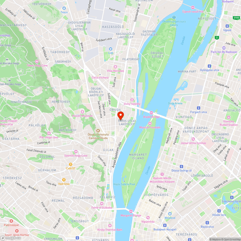 Megsüllyedt aknafedelek a Fényes Adolf utcában bejelentés helye