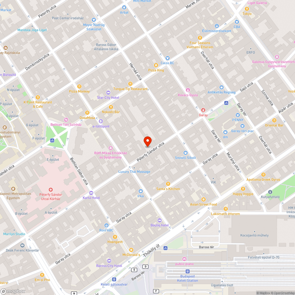 Bálványfa és hiányos járda bejelentés helye