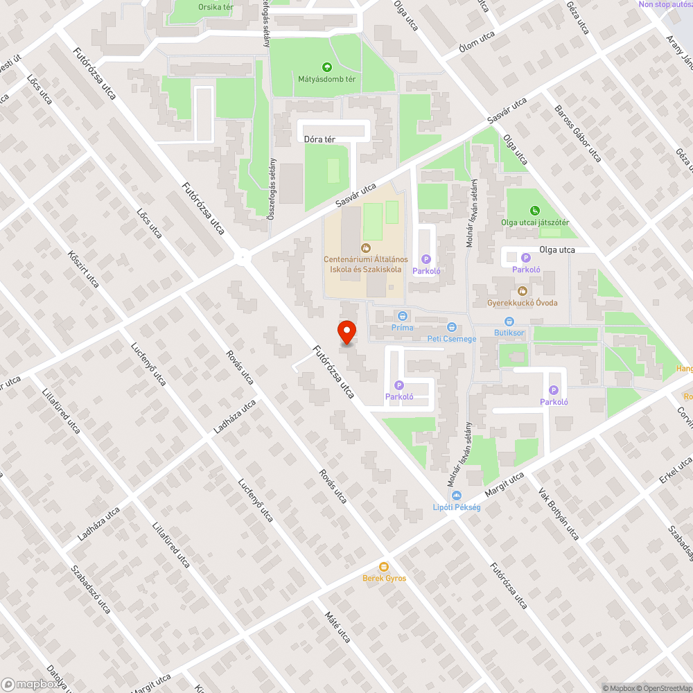 Évek óta mozdulatlan jármű foglalja a parkolóhelyet bejelentés helye