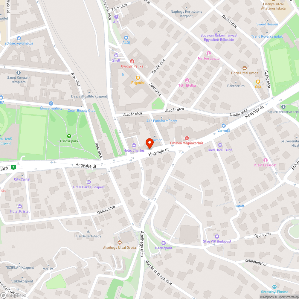 Hatalmas kátyú a Hegyalja úton bejelentés helye