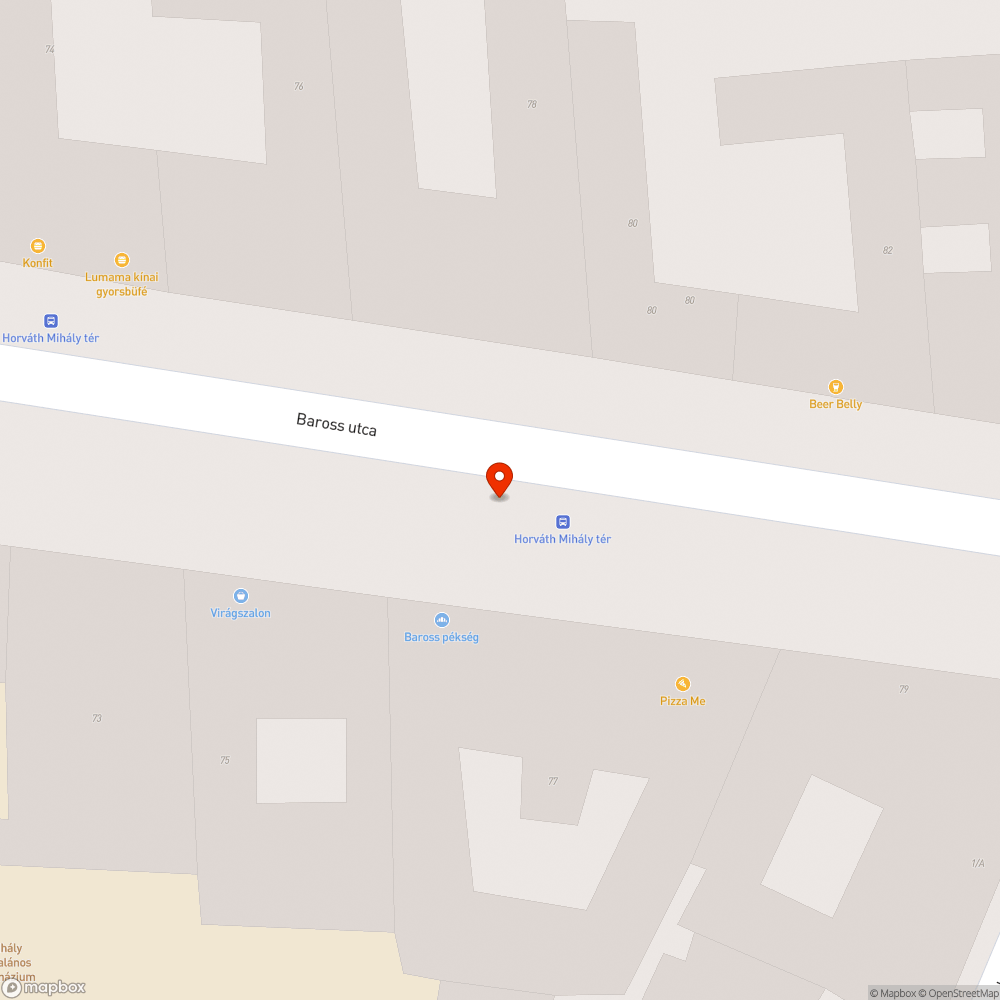 Táblák az oszlopon bejelentés helye