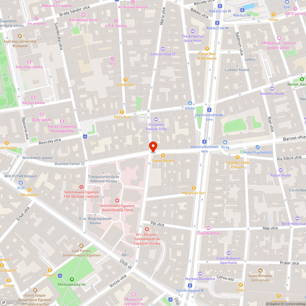 Elhagyott autó a rollerek leadására kijelölt területen bejelentés helye